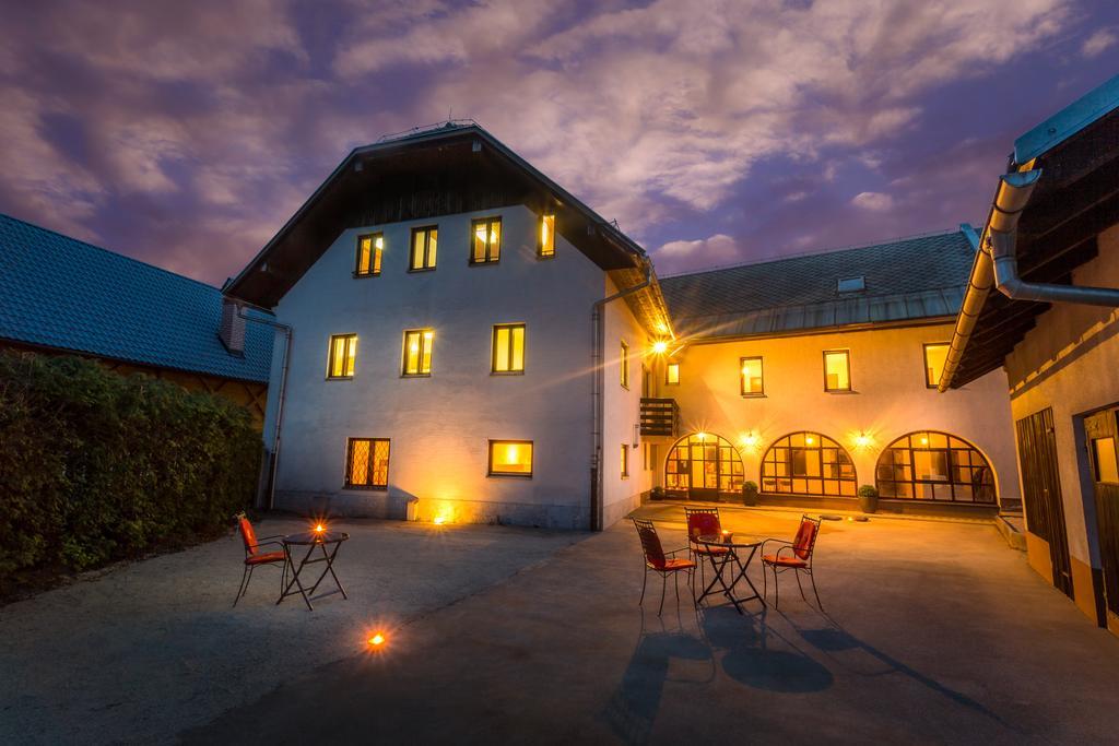 1A Adventure Hostel Lesce  Exterior foto